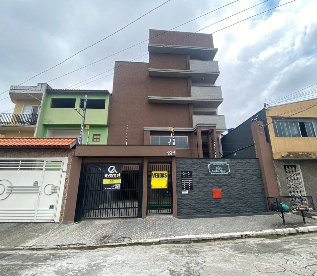 #205 - Apartamento para Venda em São Paulo - SP