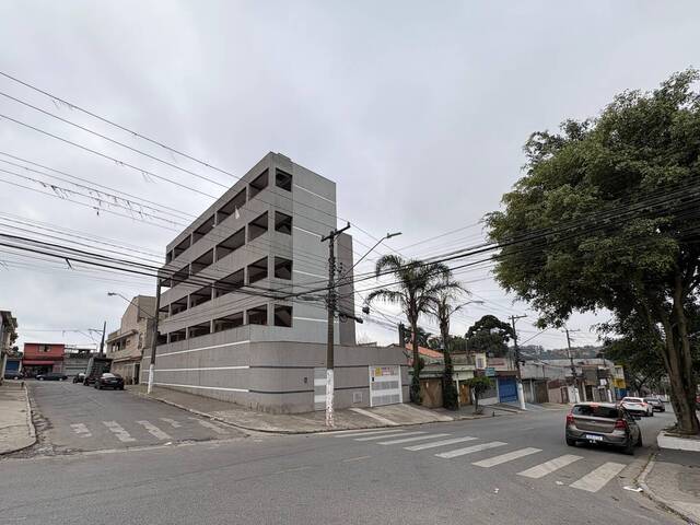 #230 - Apartamento para Venda em São Paulo - SP - 1